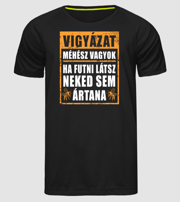  minta fekete pólón