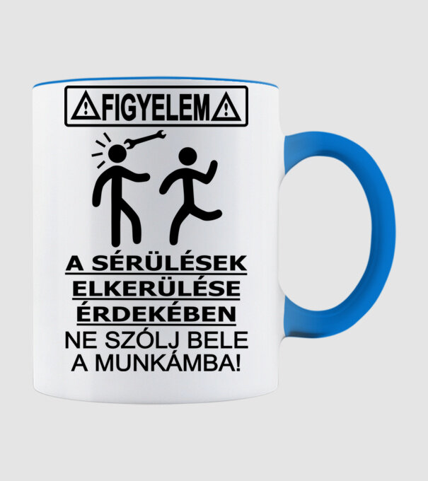  minta világoskék pólón