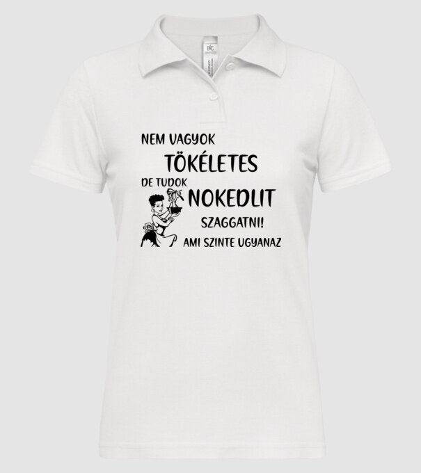  minta fehér pólón