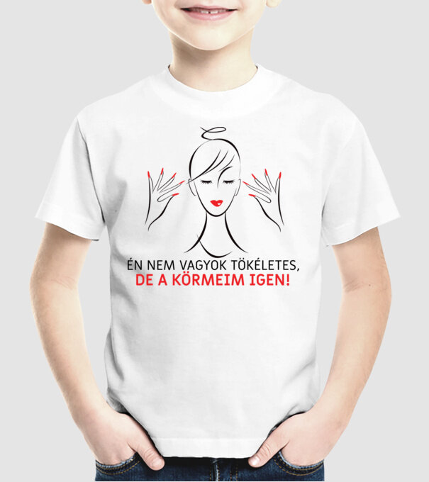 minta fehér pólón