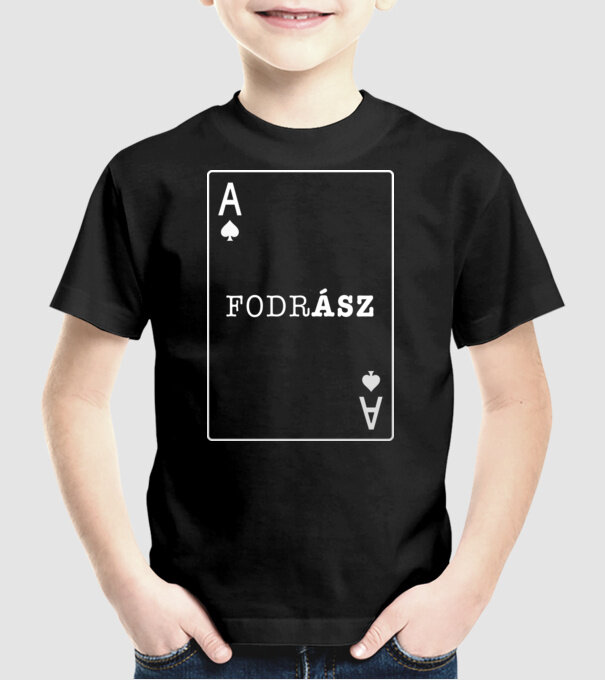  minta fekete pólón