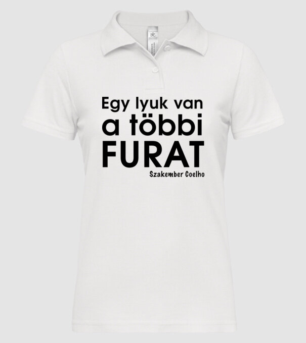  minta fehér pólón