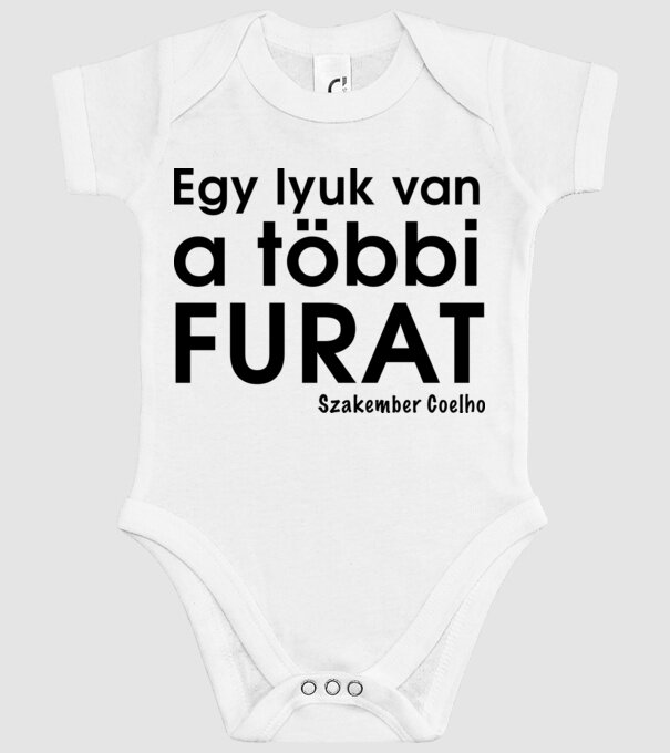  minta fehér pólón