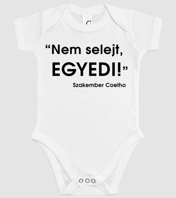  minta fehér pólón
