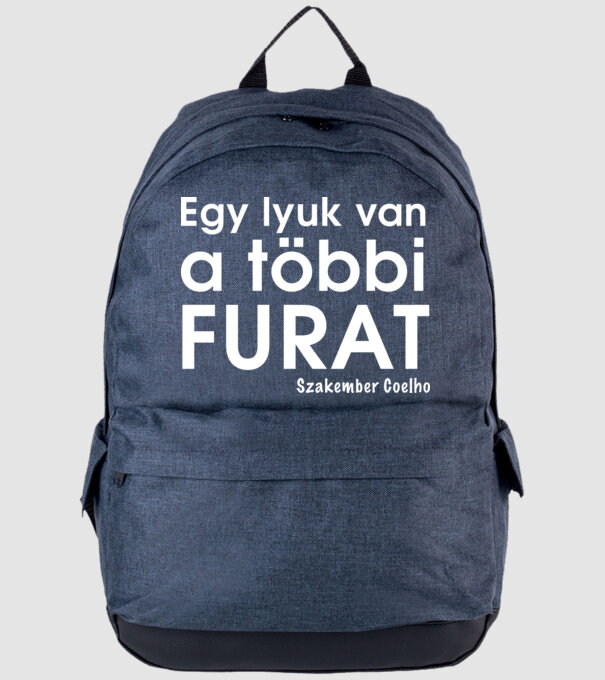  minta farmerkék pólón