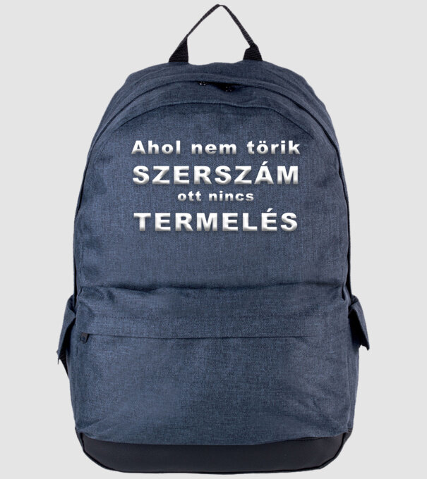  minta farmerkék pólón