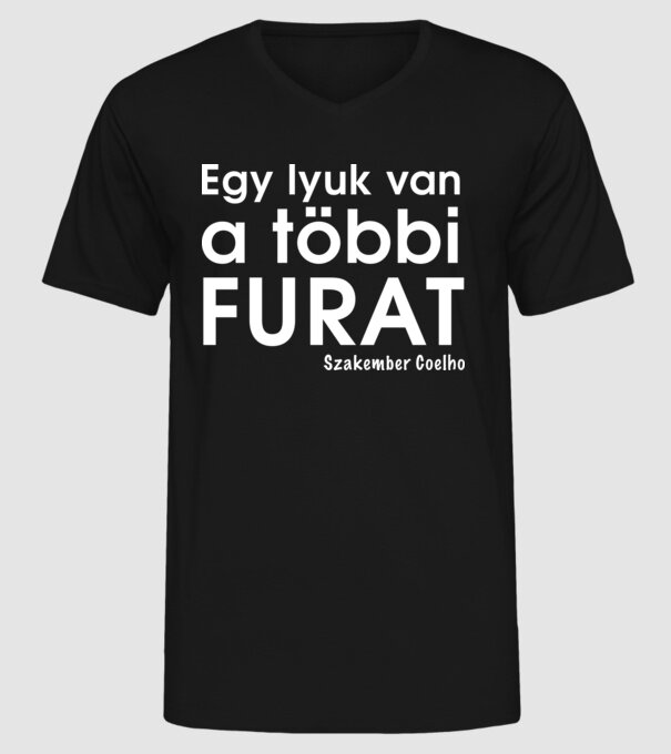  minta fekete pólón
