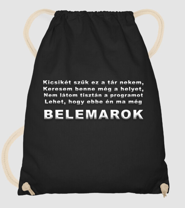  minta fekete pólón