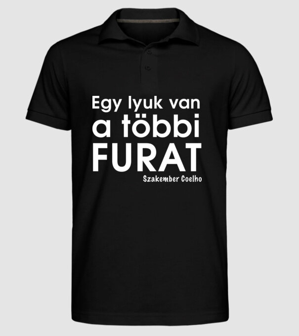  minta fekete pólón